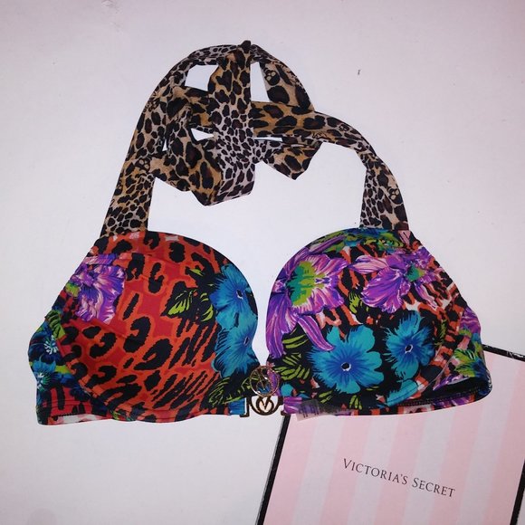 Victoria's Secret Other - Victoria Secret Swim Bikini Top